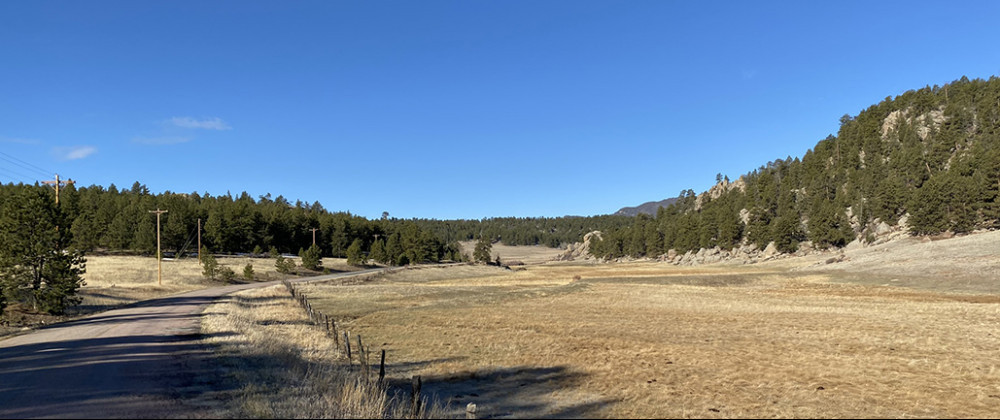 Hiking trails in Colorado | Eleven Mile State Park Loop