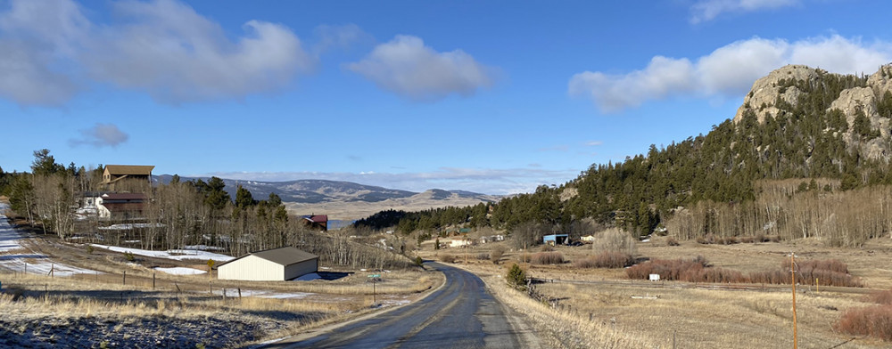 Hiking trails in Colorado | Eleven Mile State Park Loop