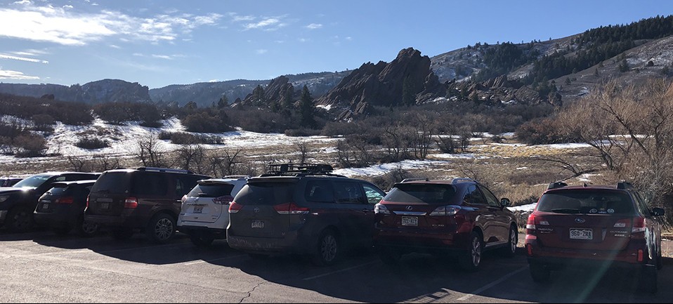 Parking at the Roxborough State Park